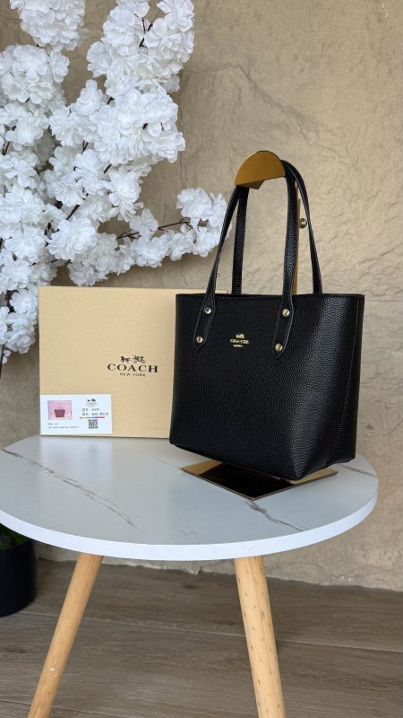 حقيبة كوتش COACH