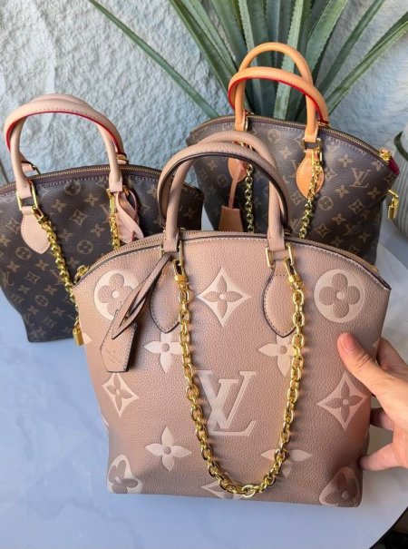 حقيبة LV