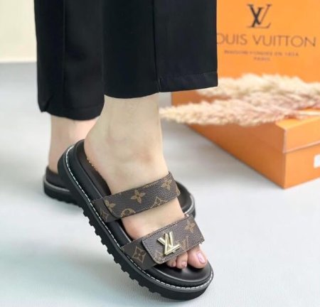 بني
