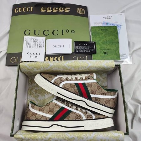 حذاء Gucci ماستر