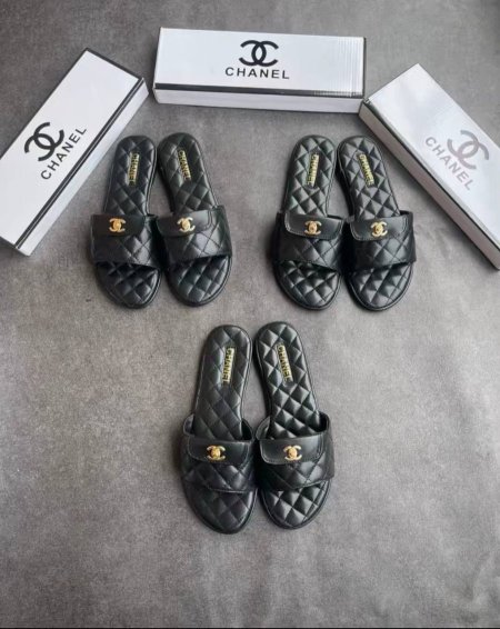 سليبر  Louis Vuitton
