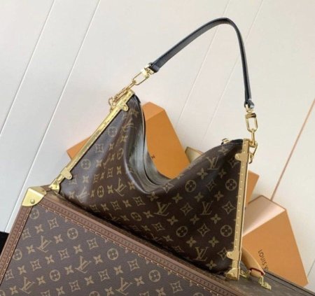 حقيبة LV Side Trunk GM