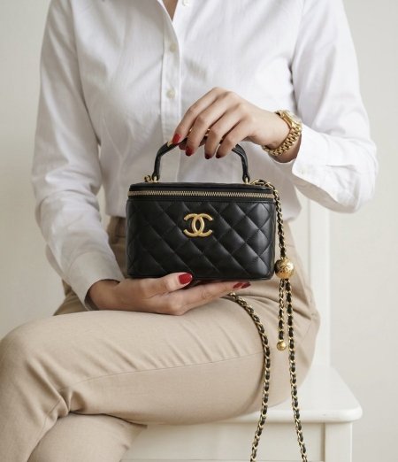 حقيبة CHANEL