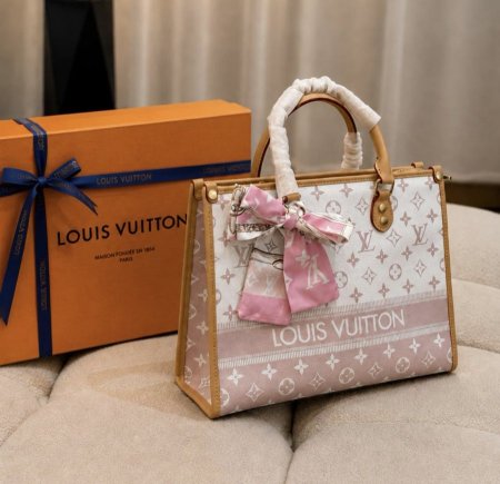 حقيبة Louis Vuitton Onthego Tote Bink