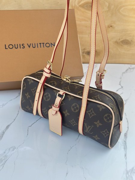 حقيبة Louis Vuitton