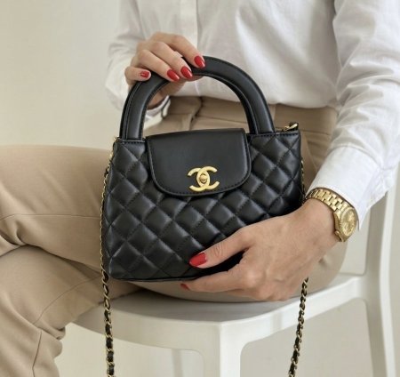 حقيبة Chanel اسود